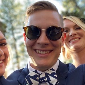 Meet your Posher, Curtis